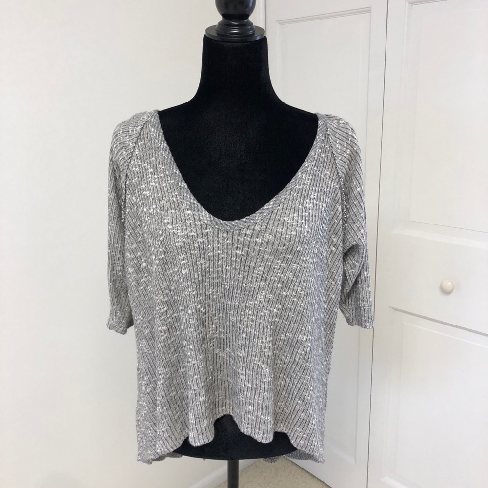 BKE sz S high low sweater